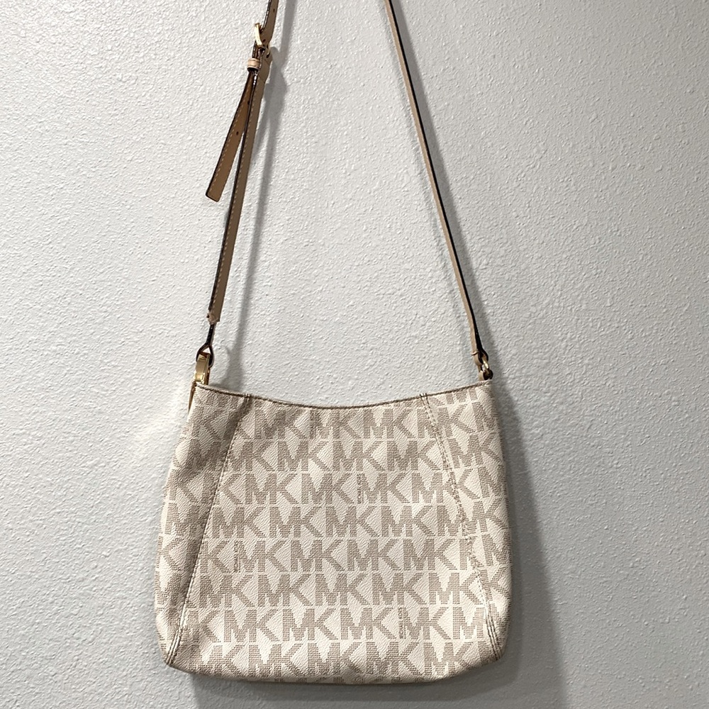 Michael Kors Logo Crossbody Purse